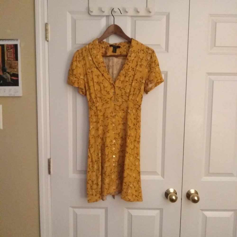 Marigold 90s-style shirt dress